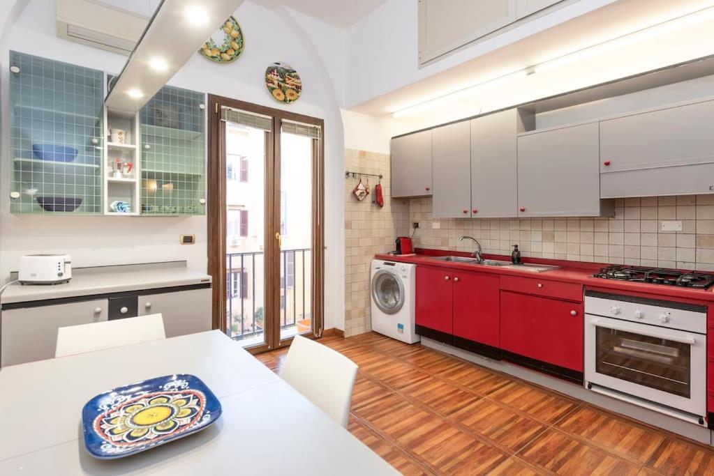 Stunning Center Rome Apartment Екстериор снимка